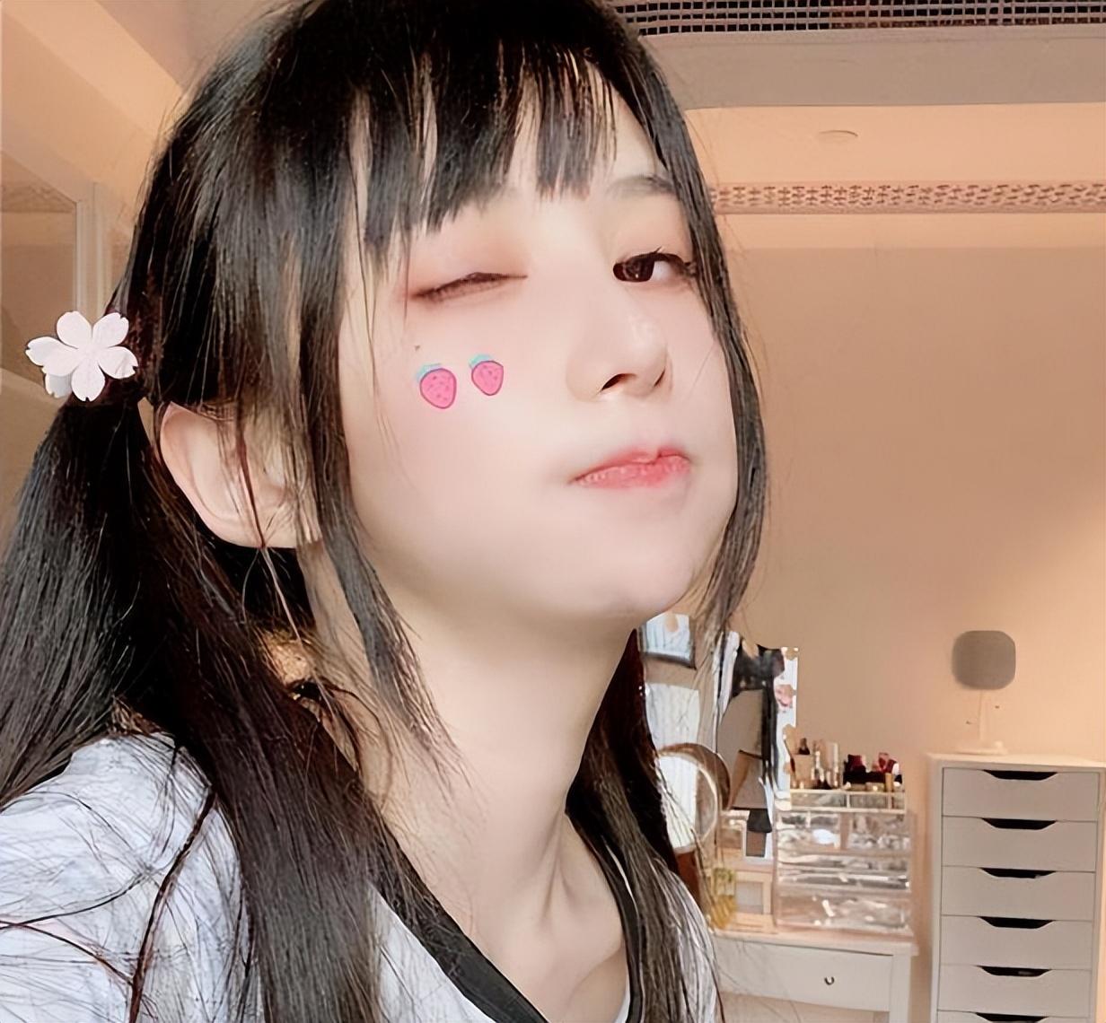 不穿衣服和裤子四年级美女-不穿衣服和裤子四年级美女(图2) 不穿衣服和裤子四年级美女_不穿衣服和裤子四年级美女_不穿衣服和裤子四年级美女
