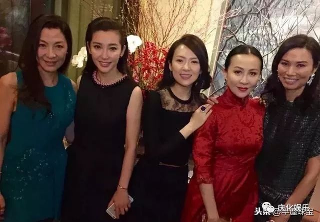 时尚男钻戒指-钻戒款式男(图24) 钻石戒指男款_钻戒款式男_时尚男钻戒指