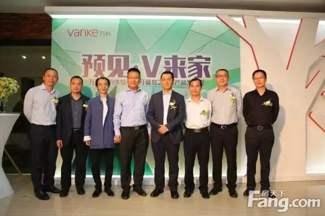 广州时尚地标-广州地标广场(图1) 广州地标广场_广州时尚地标_广州最出名的地标