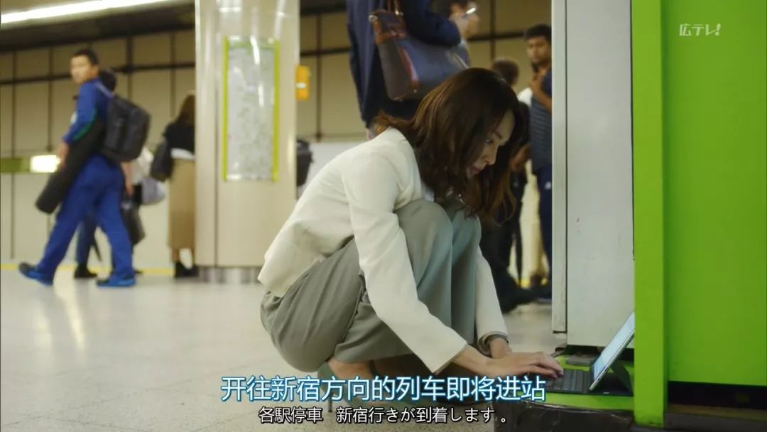 眼镜框时尚女图片-眼镜框时尚款式(图8) 眼镜框时尚款式_眼镜框时尚女图片_眼镜框效果图