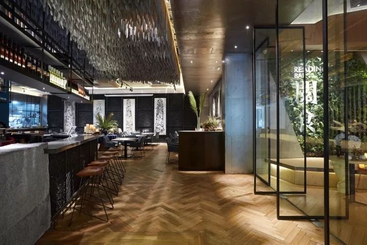 时尚餐厅设计-餐厅时尚设计图(图10) 餐厅设计时尚_餐厅时尚设计图_时尚餐厅设计