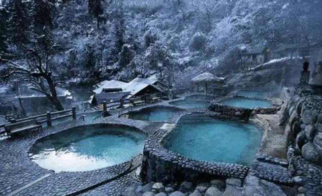 峨眉山2天旅游攻略_峨眉山风景名胜区天气预报_攻略峨眉旅游山天气怎么样