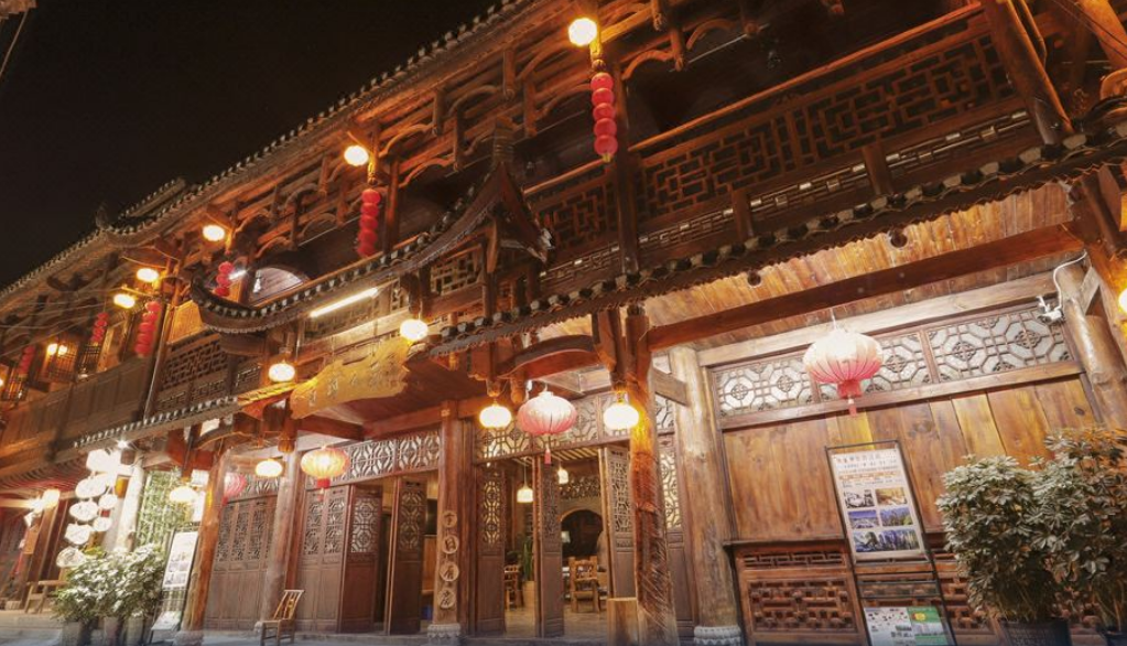 吉首旅游攻略景点必去_吉首游玩攻略自驾_吉首旅游攻略