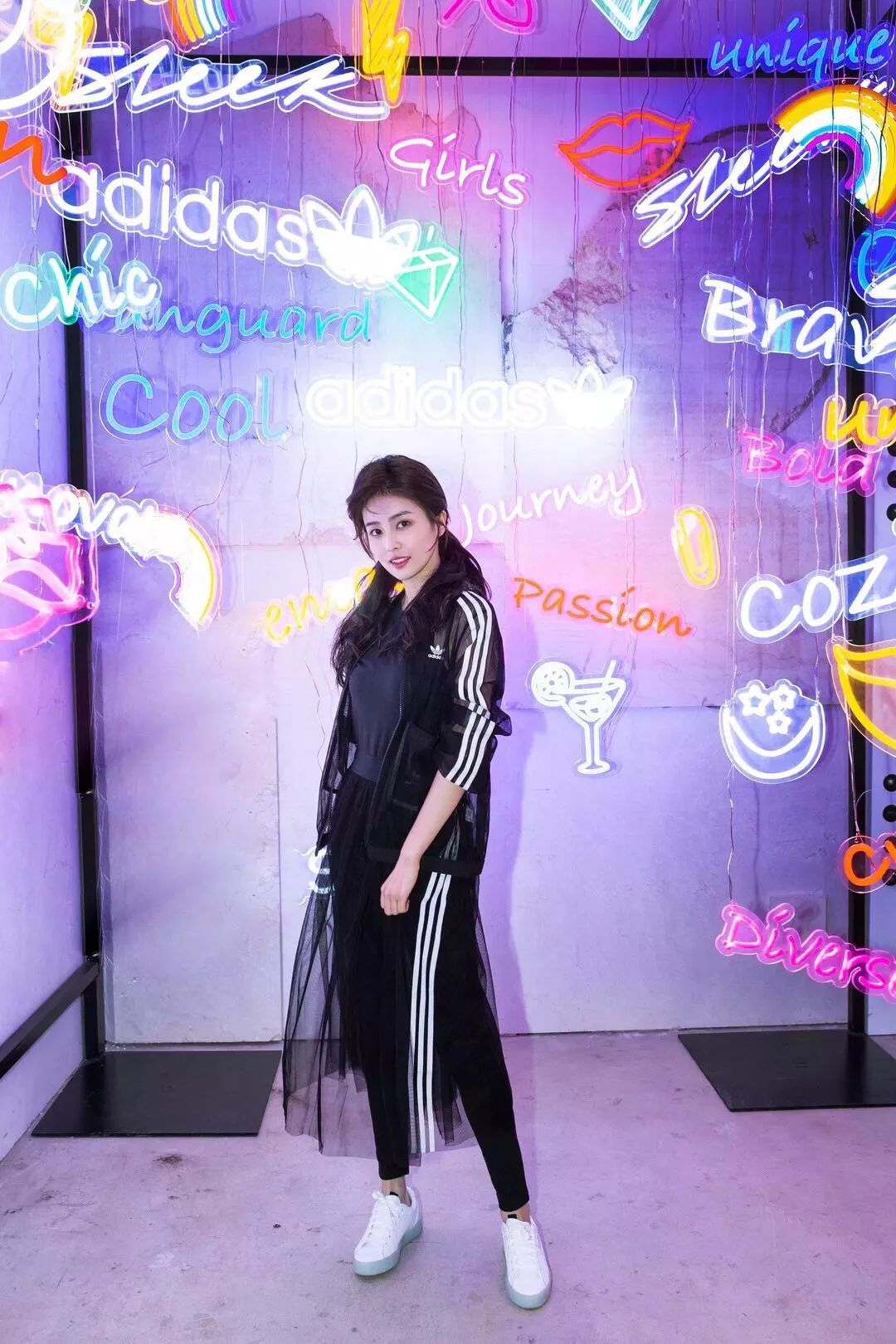 时尚酷女生图片-时尚酷酷女孩图片(图16) 酷时尚女生图片唯美_时尚酷女生图片_时尚酷酷女孩图片