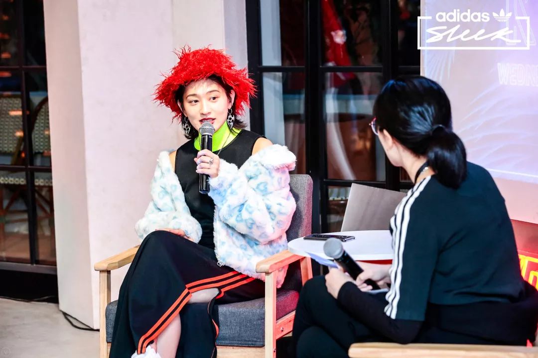时尚酷女生图片-时尚酷酷女孩图片(图22) 时尚酷女生图片_时尚酷酷女孩图片_酷时尚女生图片唯美
