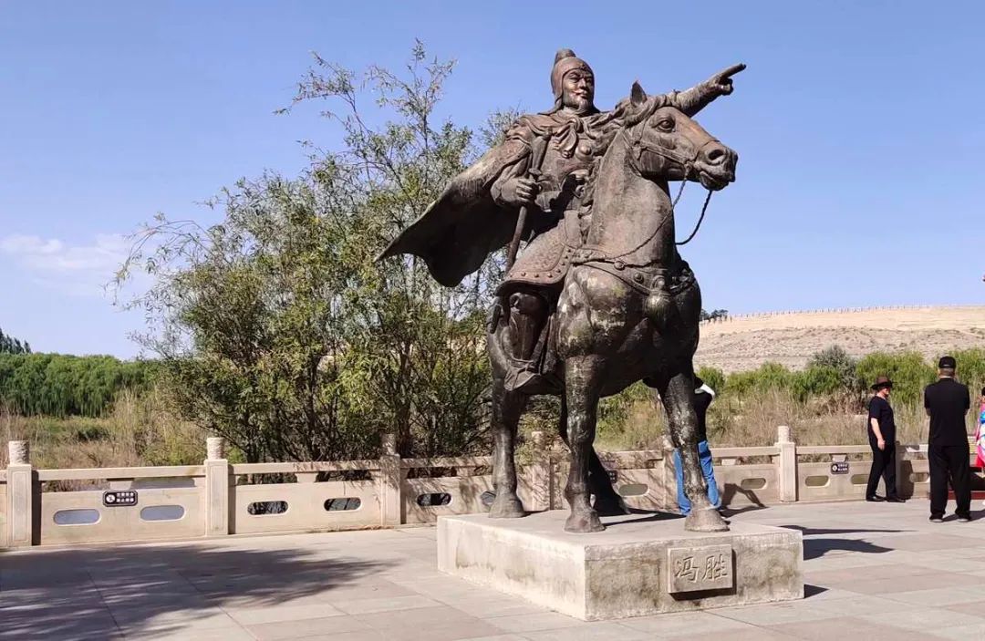 嘉峪关旅游攻略_嘉峪关攻略一日游_嘉峪关攻略