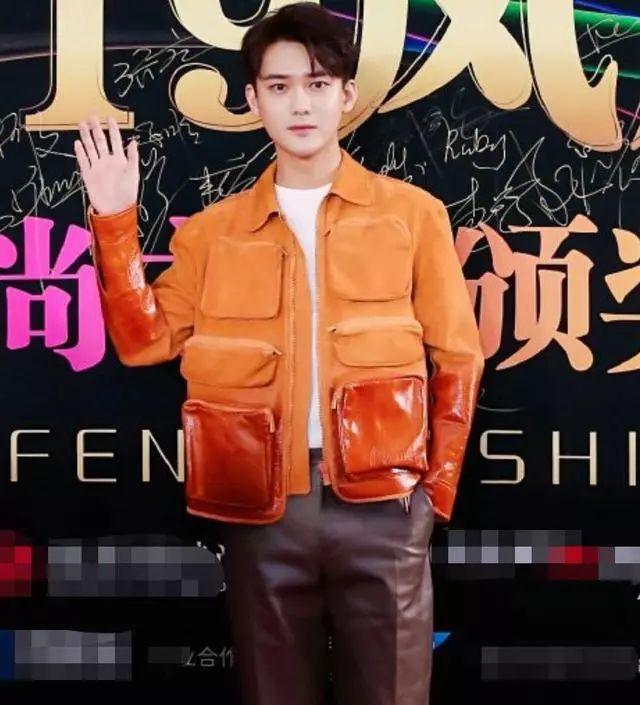 凤凰时尚明星-凤凰时尚盛典2019(图14) 凤凰时尚明星_凤凰时尚盛典2019_凤凰网明星