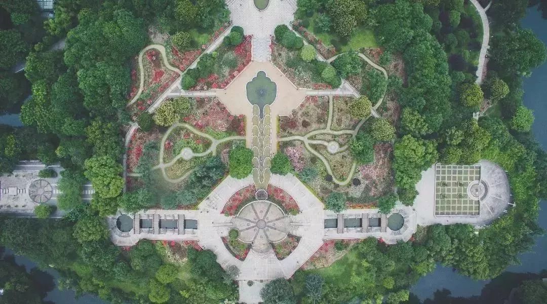 太平洋时尚盛典-太平洋时装秀(图4) 太平洋时尚盛典_太平洋时装秀_太平洋时尚中心官网