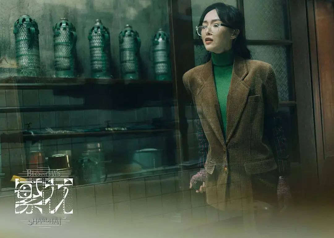 90年代的时尚-时尚年纪(图9) 90年代的时尚_时尚年代盘点_时尚年纪