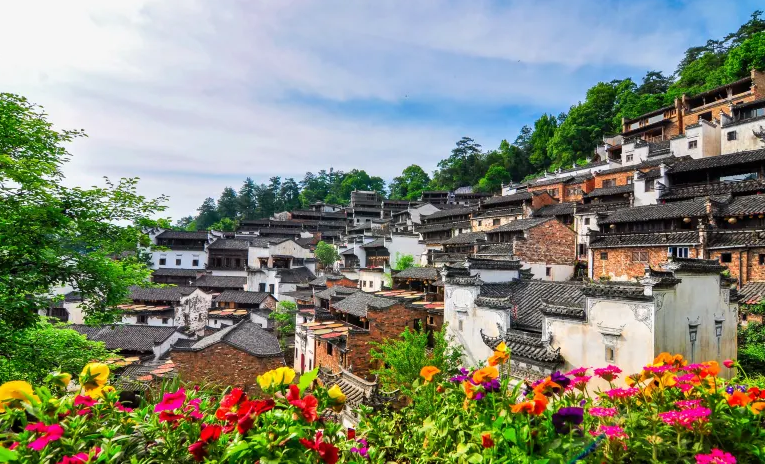 三清山在哪个火车站下车_乘火车游三清山旅游攻略_坐火车到三清山哪站下