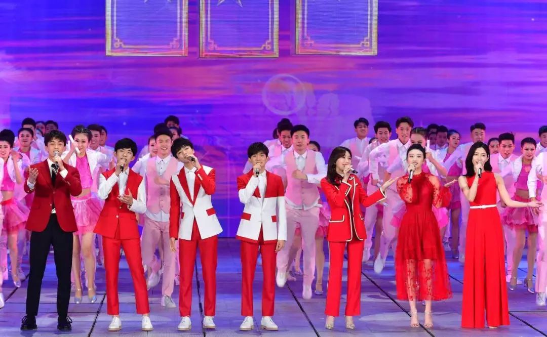 吴磊采访凤凰时尚-吴磊上的访谈节目(图1) 吴磊采访凤凰时尚_吴磊采访最新_吴磊上的访谈节目