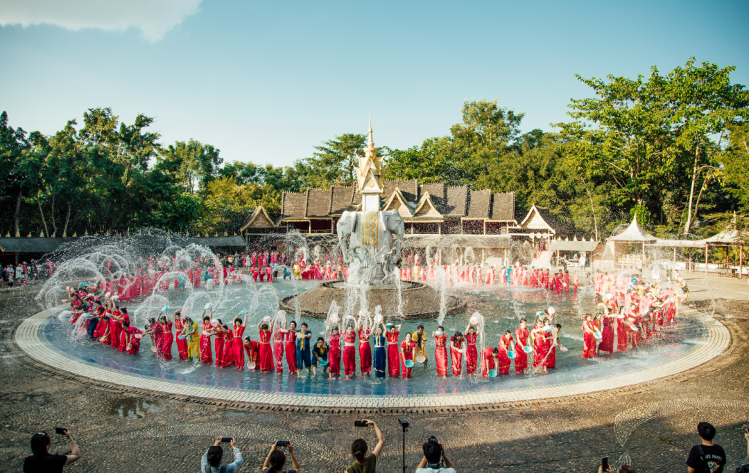 云南泼水节去哪玩_泼水节旅游攻略之云南行_云南泼水节旅游是哪一天