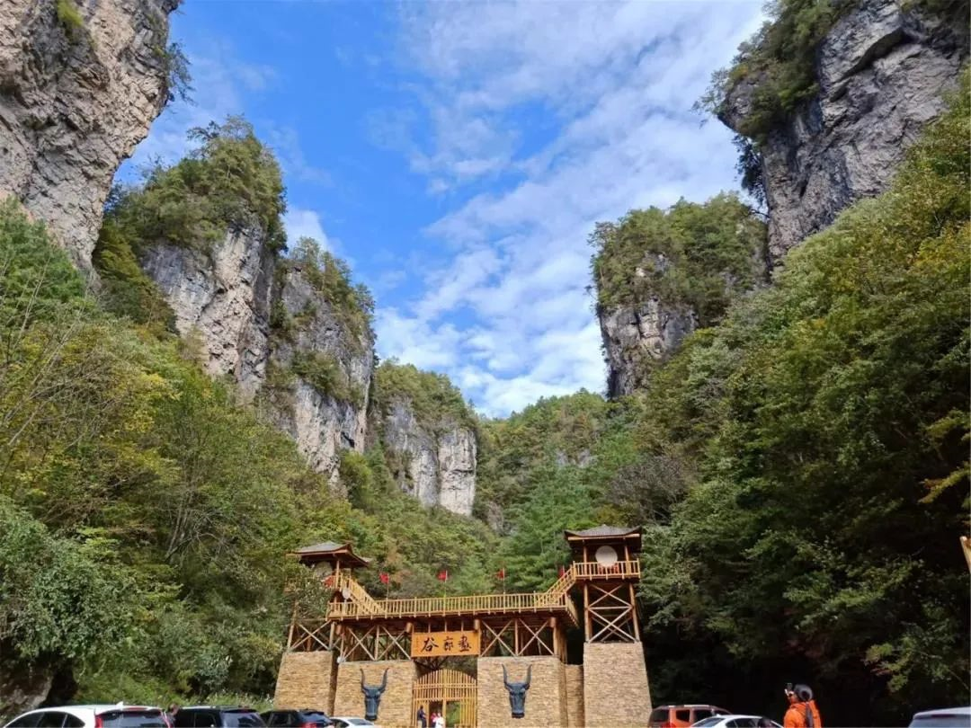 神农架旅游攻略一日游_神农架旅游攻略二日游_游玩神农架攻略
