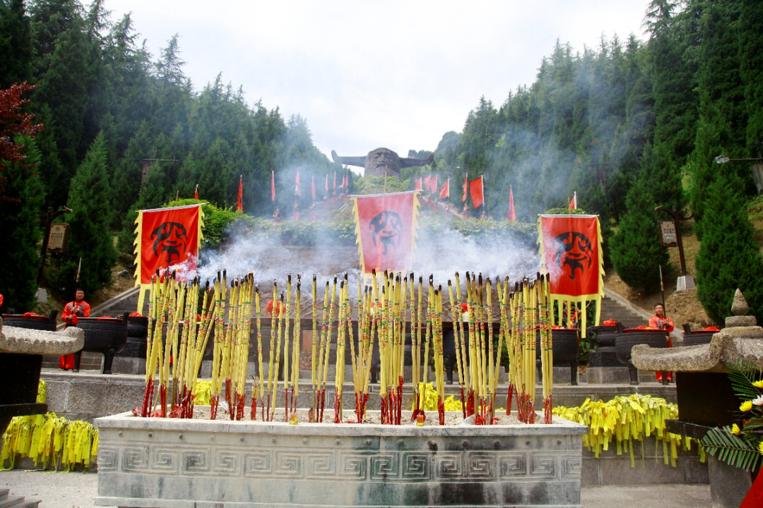 神农架旅游攻略二日游_神农架旅游攻略一日游_游玩神农架攻略