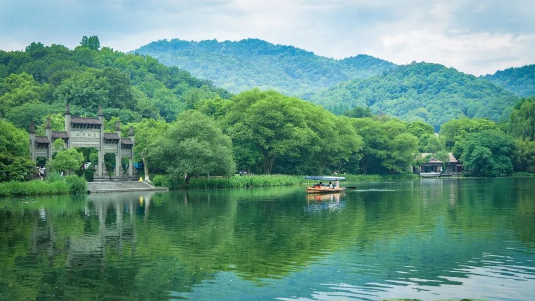福州土楼一日游_福州土楼哪个更值得看_福州土楼旅游攻略
