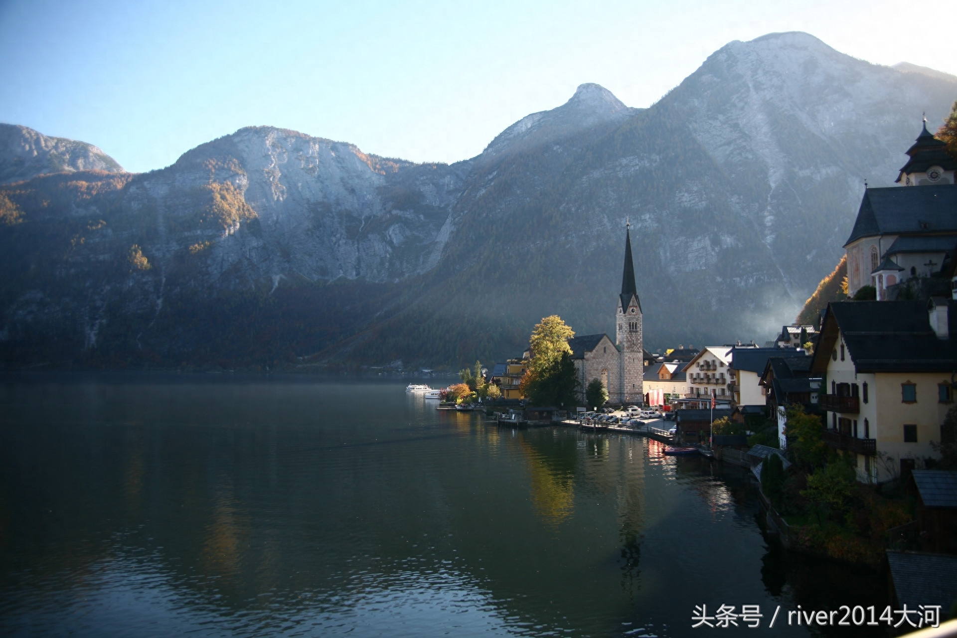 奥地利小镇旅游攻略-奥地利小镇开放时间(图2) 奥地利最美的小镇,被列入世界文化遗产,在中国也仿制了一座