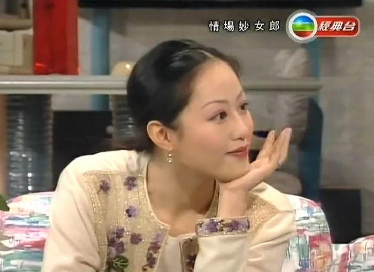 口红时尚图片-口红时尚图片素材(图8) 口红时尚图片_口红款式图_口红时尚图片素材