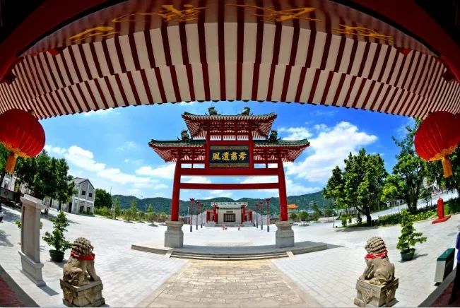 印尼苏拉威西自由行旅游攻略-印尼苏拉威西地图(图27) 印尼苏拉威西地图_印尼苏拉威西岛疫情最新消息_印尼苏拉威西自由行旅游攻略
