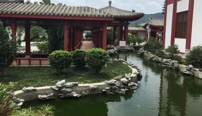 印尼苏拉威西自由行旅游攻略-印尼苏拉威西地图(图29) 印尼苏拉威西地图_印尼苏拉威西岛疫情最新消息_印尼苏拉威西自由行旅游攻略