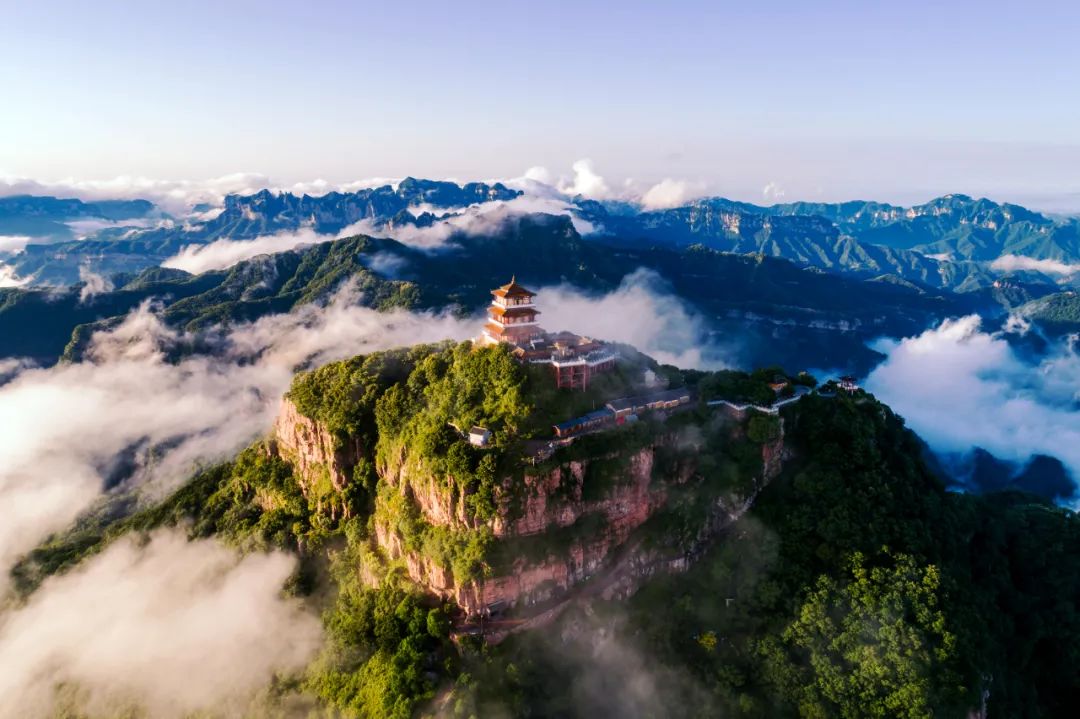 青天河洛阳旅游年票能用吗_洛阳到青天河风景区旅游攻略_洛阳青天河好玩吗