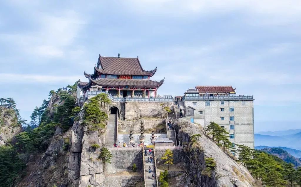 浙江天目山旅游攻略_浙江天目山属于什么山脉_攻略浙江旅游天目山路线