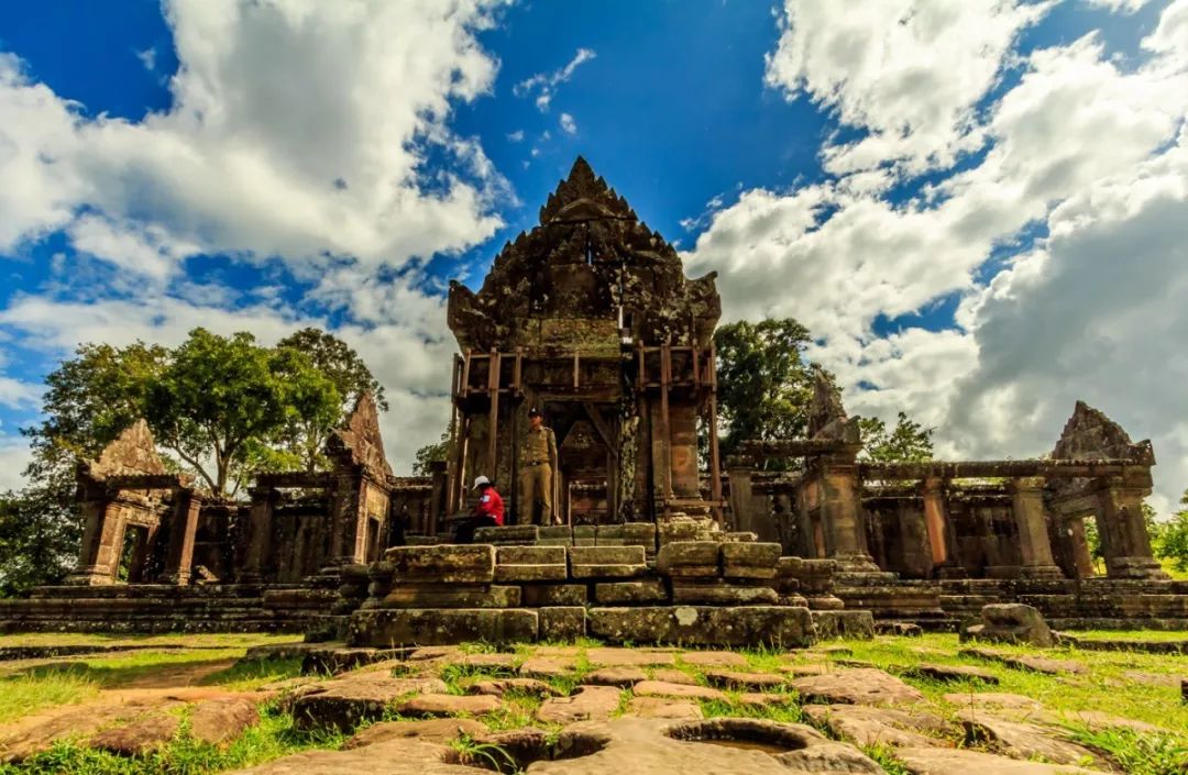 柬埔寨吴哥旅游攻略_柬埔寨吴哥古迹_柬埔寨旅游景点吴哥窟