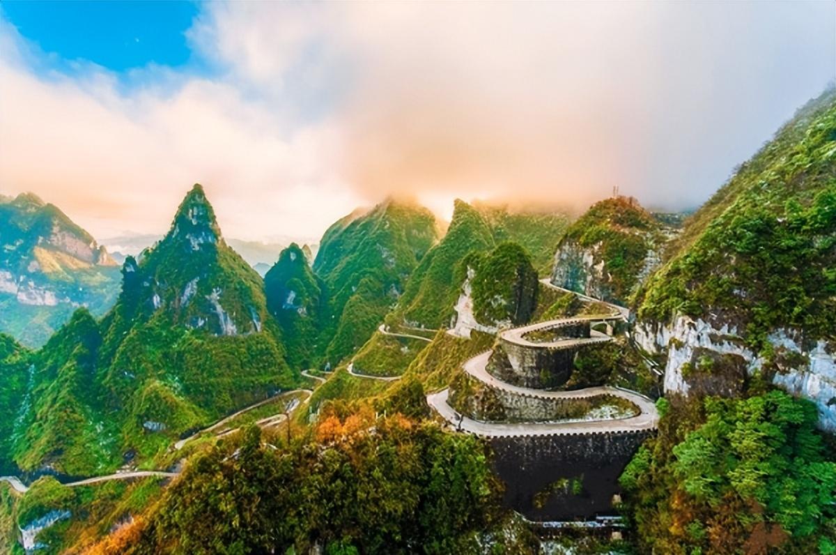 张家界-凤凰_张家界凤凰旅游攻略网站_张家界凤凰游玩路线