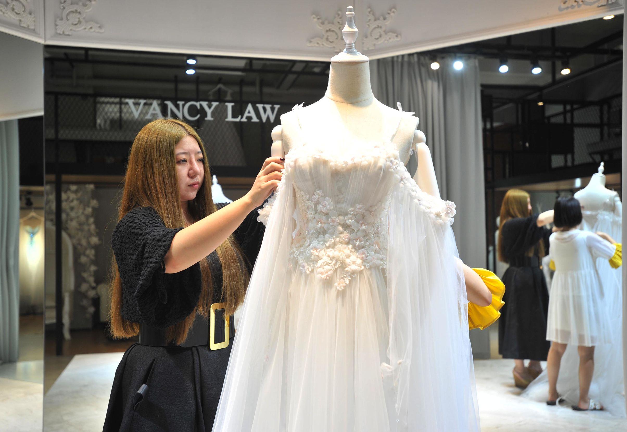 纽约纽约时尚婚纱摄影_纽约时尚精品婚纱摄影_纽约纽约婚纱摄影介绍