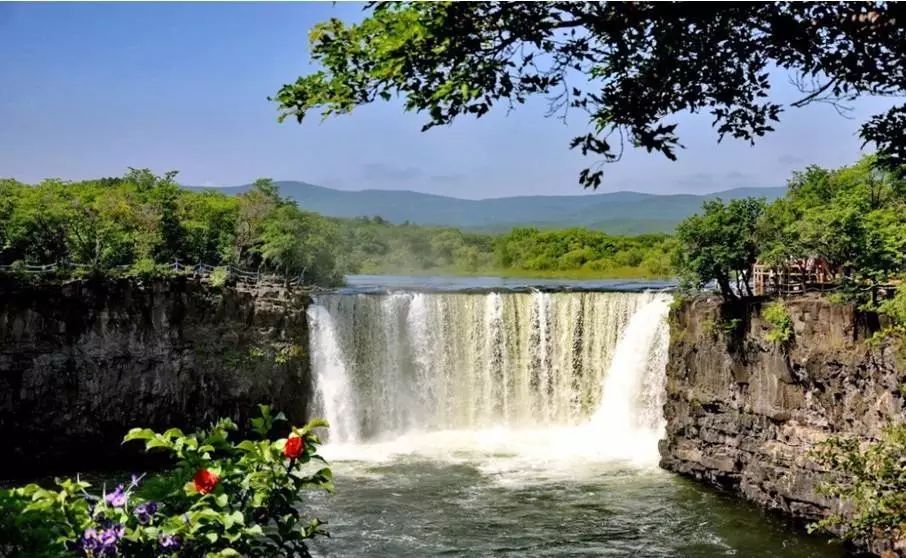 镜泊湖冬景_冬季镜泊湖旅游攻略_冬天镜泊湖好玩吗