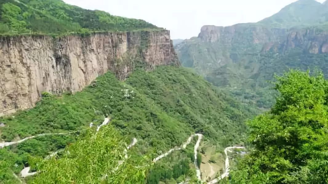 郭亮村离郑州多远_郑州到郭亮村旅游攻略_河南郭亮村自驾游攻略