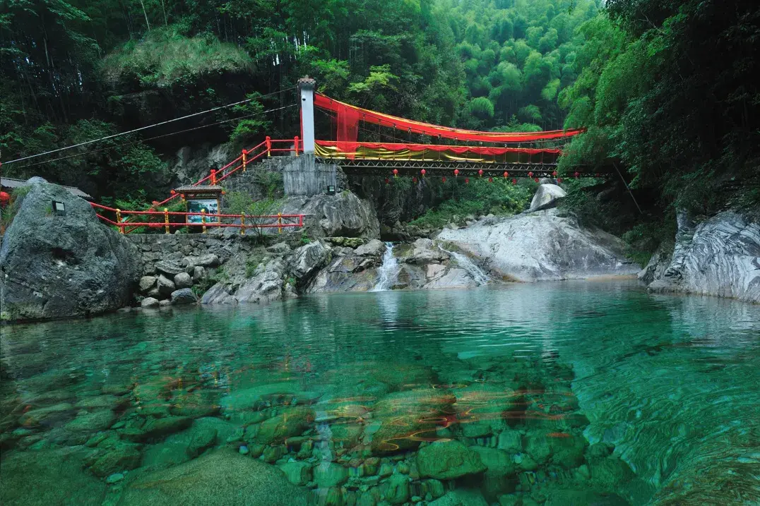 黄山翡翠谷游记_黄山翡翠谷旅游攻略_搜黄山翡翠谷的景点介绍