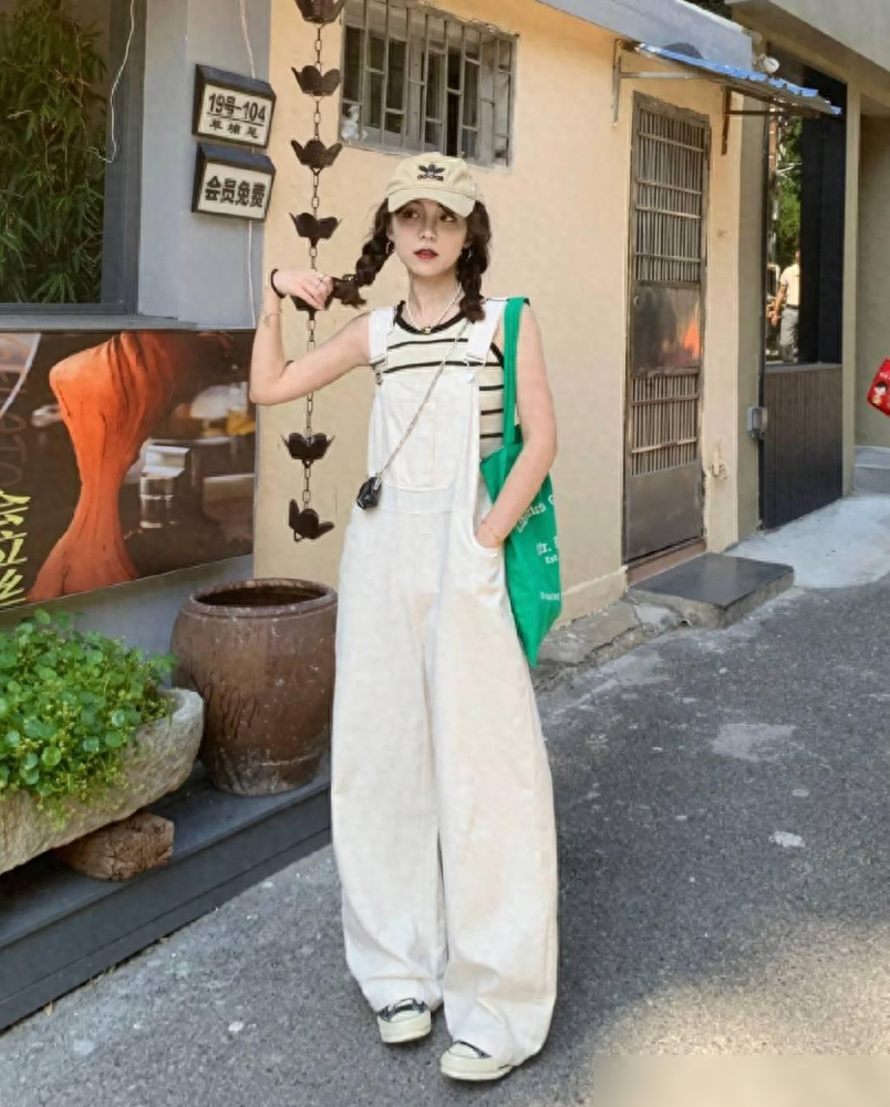 孕妇背带裤怎么穿带子_时尚孕妇背带裤_背带裤孕妇装