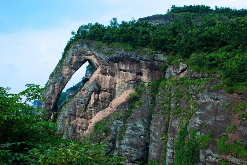 隆安龙虎山门票多少钱_隆安龙虎山风景区攻略_隆安龙虎山旅游攻略
