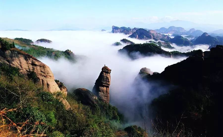 龙岩山景区旅游_龙岩山国家森林公园_龙岩冠豸山旅游攻略