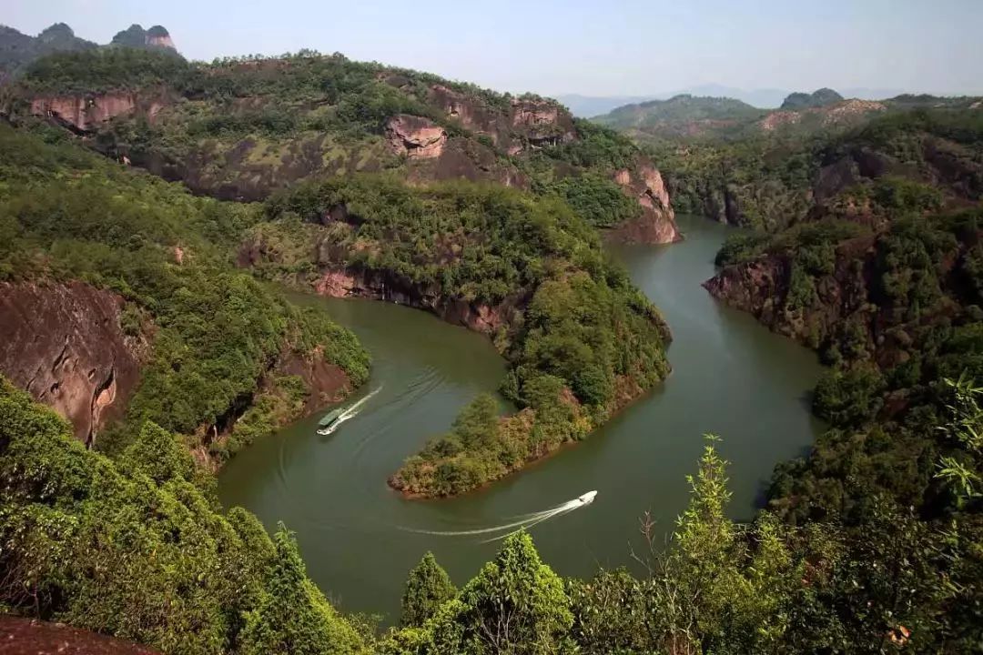龙岩冠豸山旅游攻略_龙岩山国家森林公园_龙岩山景区旅游