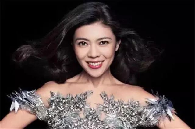 北京时尚瑞丽怎么样-北京瑞丽模特公司官网(图2) 北京瑞丽文化传播有限公司_北京时尚瑞丽怎么样_北京瑞丽模特公司官网