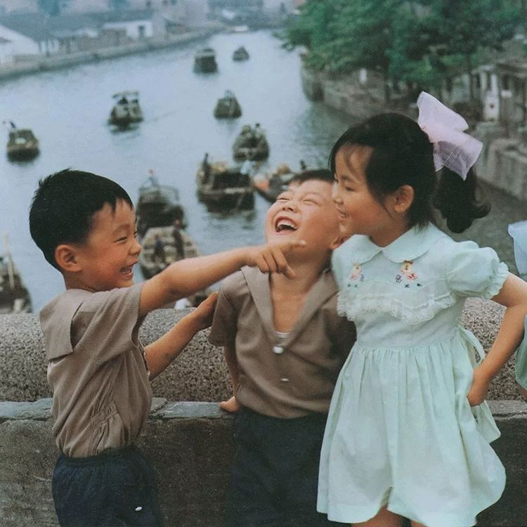 北京时尚达人理发店_北京达人美术学校_北京达人美发有限公司