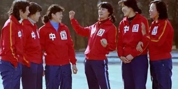 北京达人美术学校_北京时尚达人理发店_北京达人美发有限公司