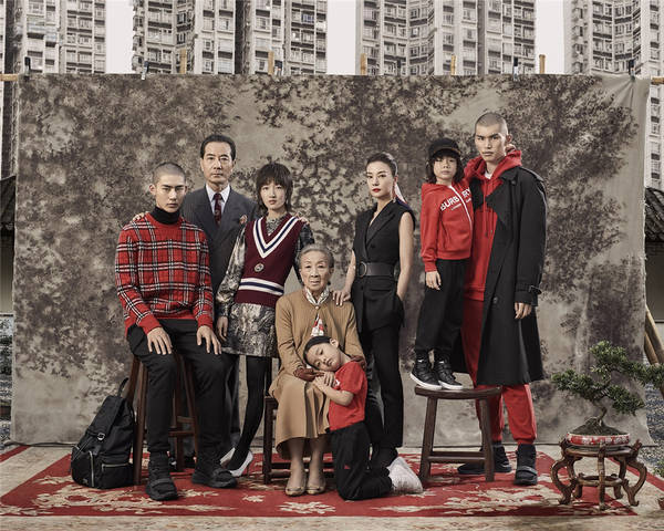 dior中国风的时尚手提包图片_时尚手提包图片大全_手提包女时尚款